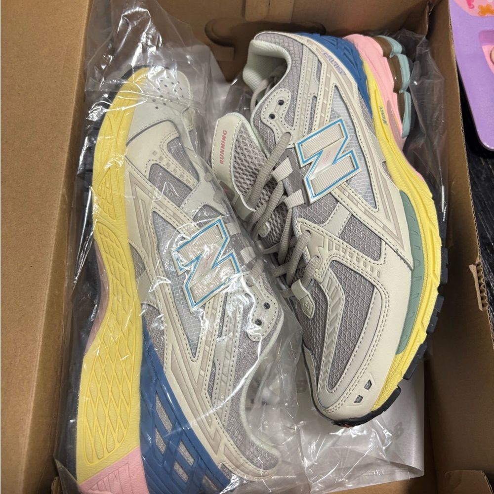 New Balance Multicolor 1906r - Picture 6 of 7